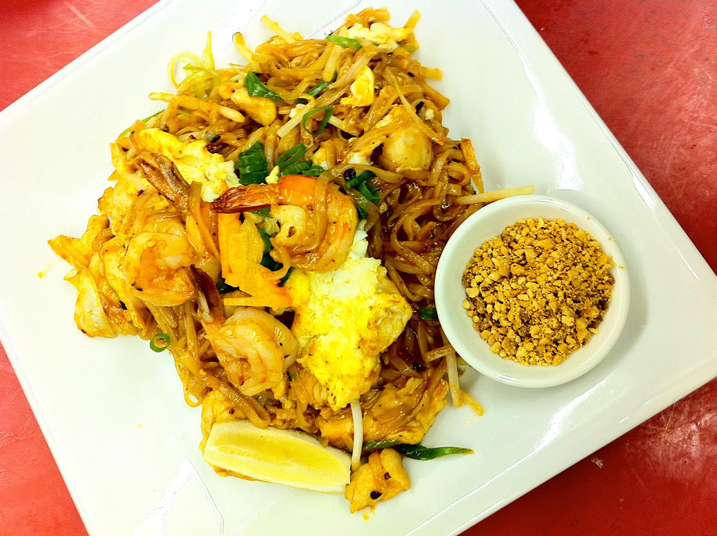 Pad Thai Chicken, Shrimp, OR Beef